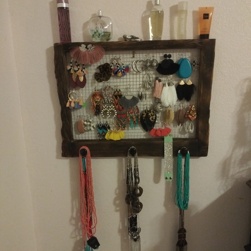 Jewellery holder